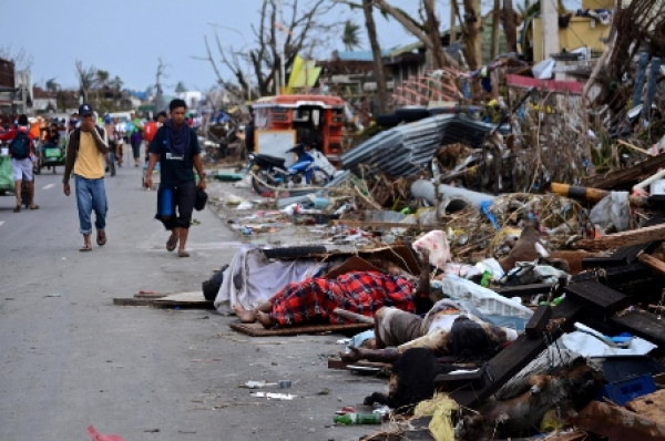 Community Radio Rebuilding Hope in the Philippines after Typhoon Haiyan