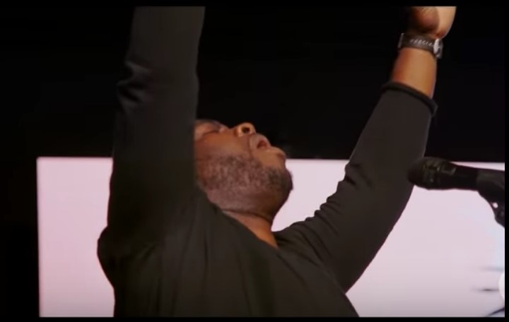 WORTHY IS THE LAMB – JESUS IMAGE WORSHIP – John Wilds
